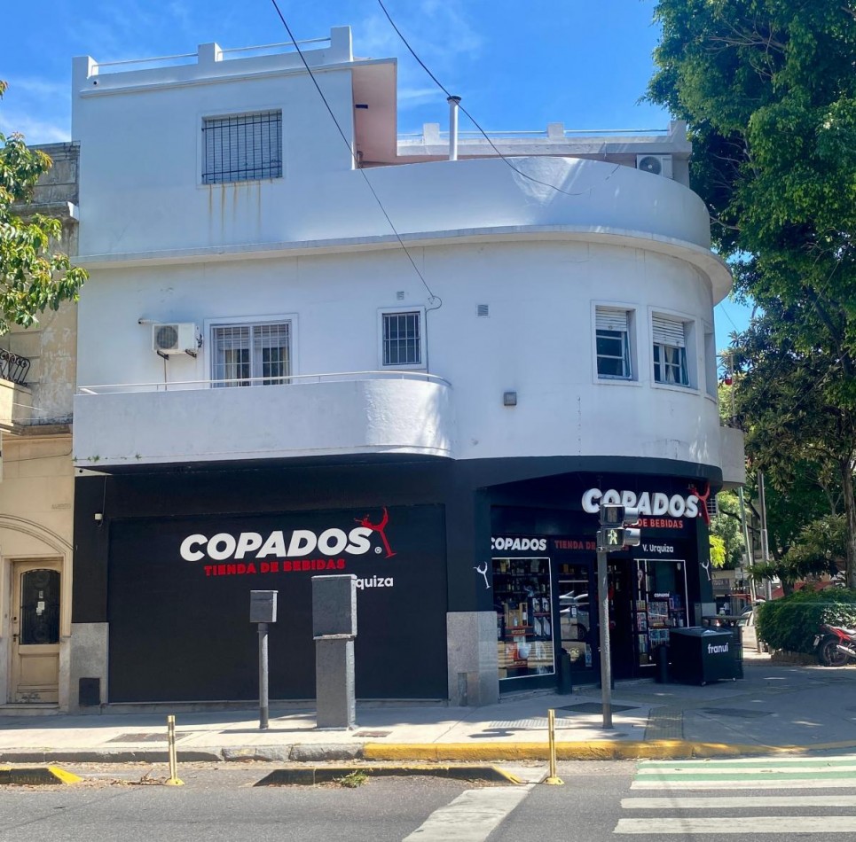 Local con Vivienda en Alquiler en La Mejor Esquina de V. Urquiza
