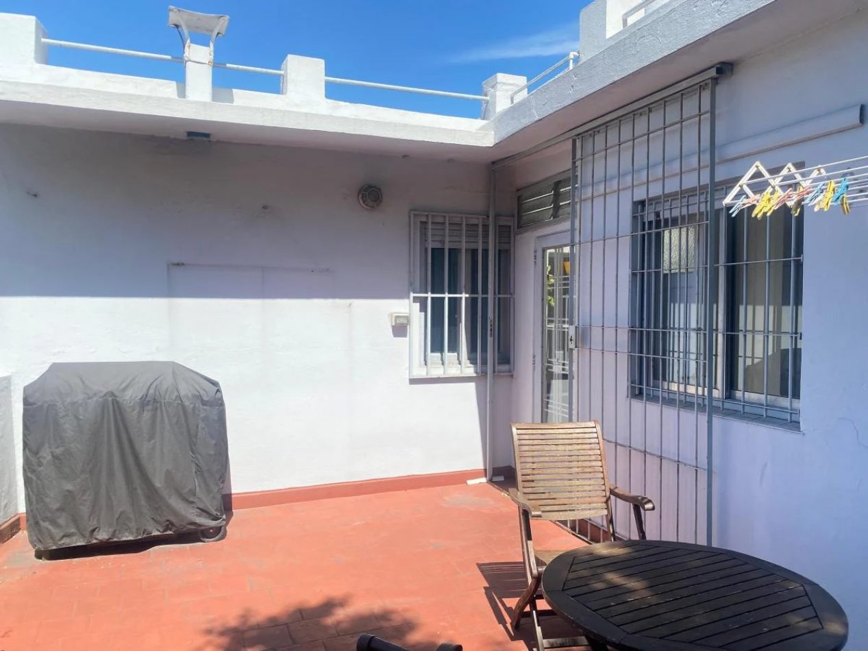 Local con Vivienda en Alquiler en La Mejor Esquina de V. Urquiza