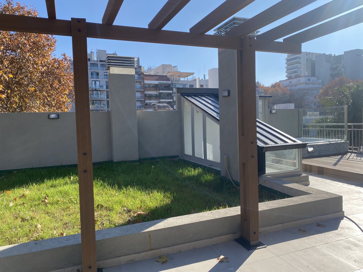  Departamento en venta de 4 ambientes en Villa Urquiza. Cochera, baulera, terraza, jacuzzi, parrilla. 