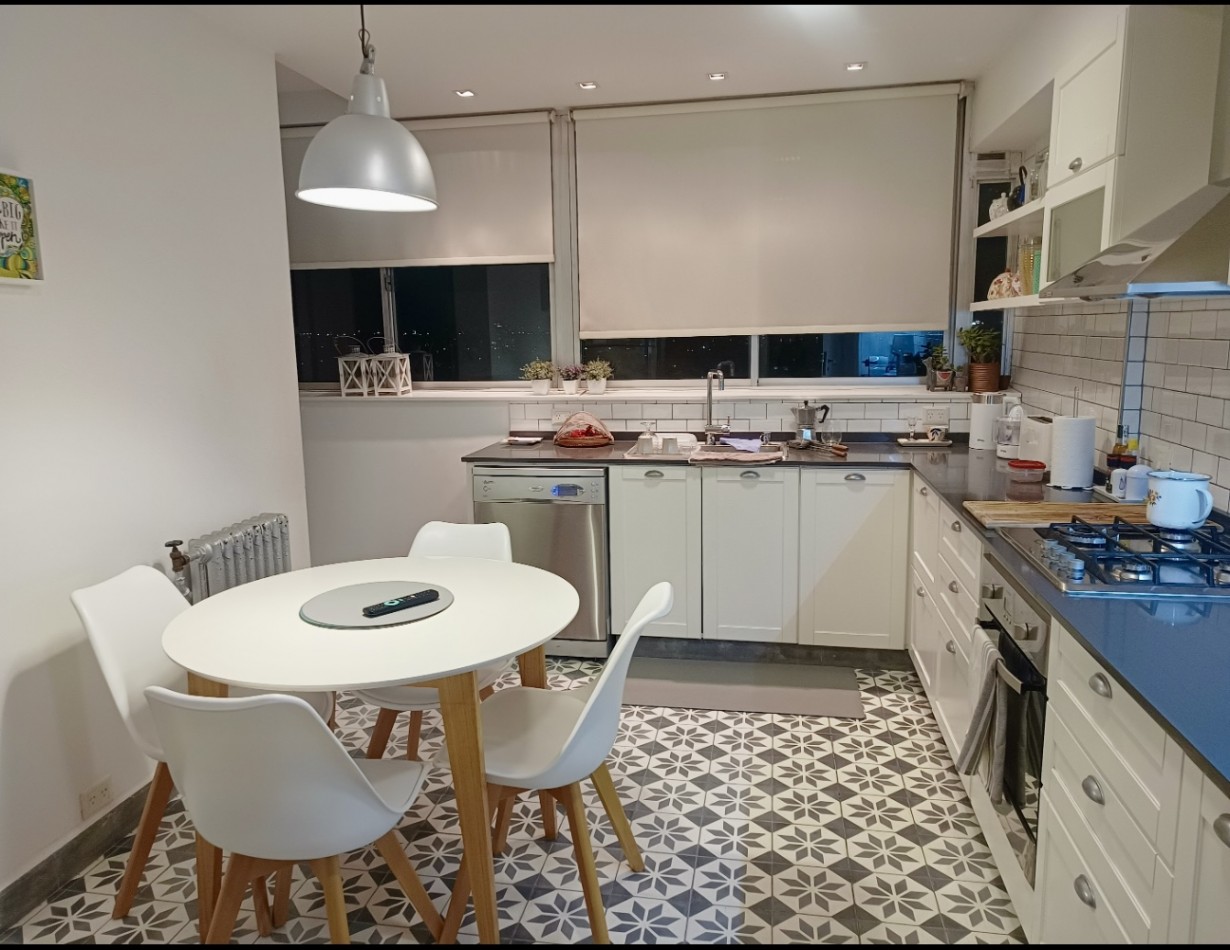 Departamento de 3 ambientes en venta en Edificio Lanusse. La Lucila RESERVADO