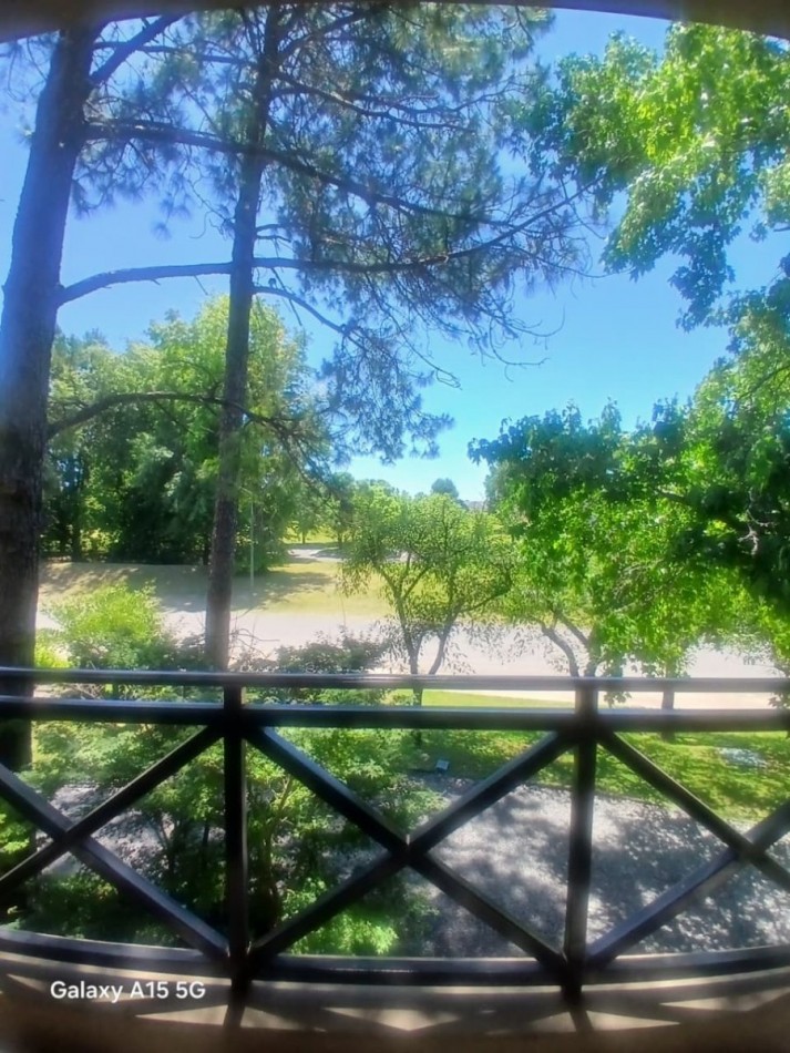 Departamento de 3 ambientes en Alquiler Temporal  en Condominio Carruajes. Pilara