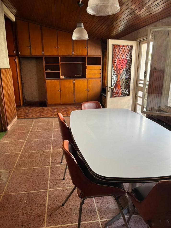 Venta Local comercial + vivienda sobre Dardo Rocha 