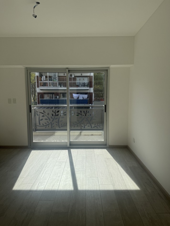  Departamento en venta de 4 ambientes en Villa Urquiza. Cochera, baulera, terraza, jacuzzi, parrilla. 