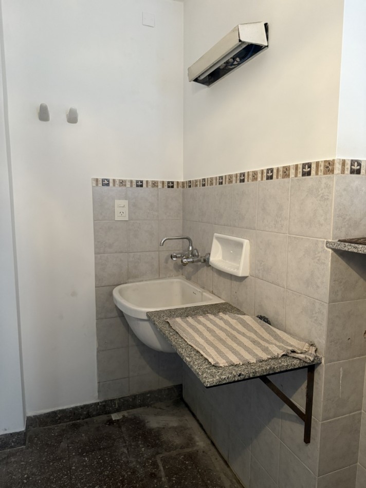 Casa de 3 ambientes en alquiler en Florida 