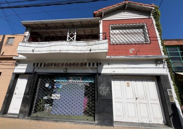 Venta Local comercial + vivienda sobre Dardo Rocha 