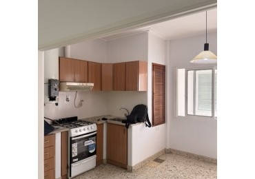 Ph de 4 ambientes en alquiler en Olivos. Sin Expensas!